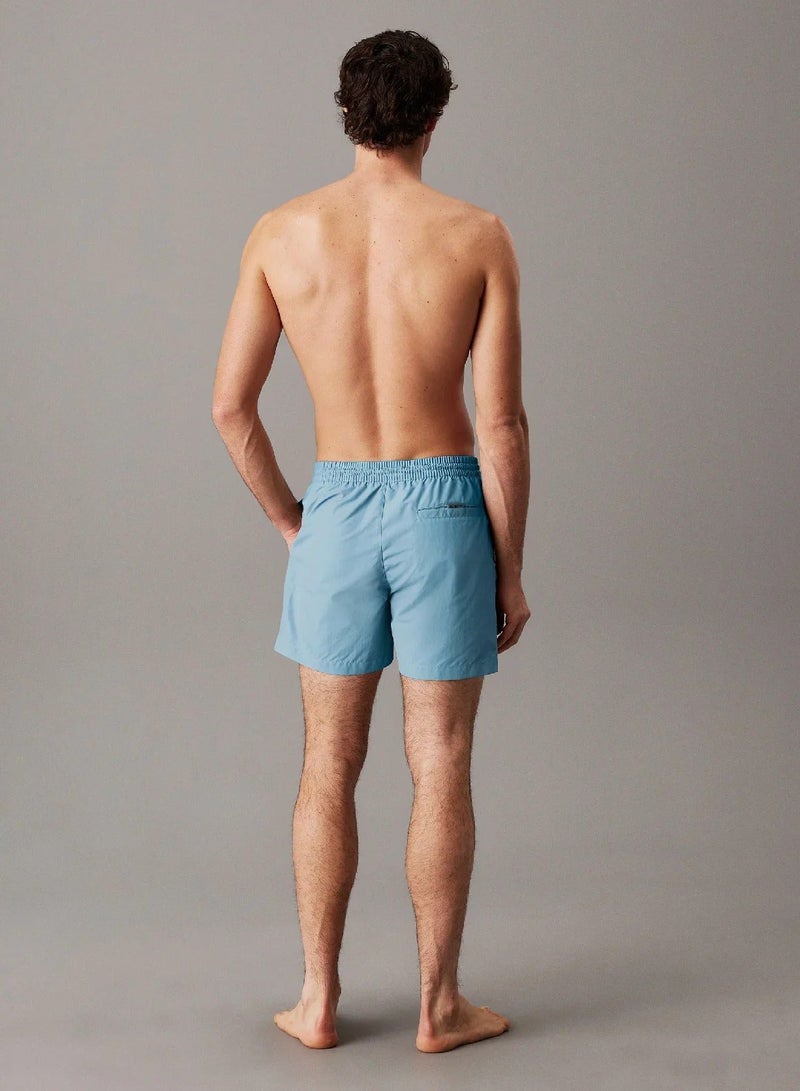 كالفن كلاين شورت سباحة قصير برباط - Image 2